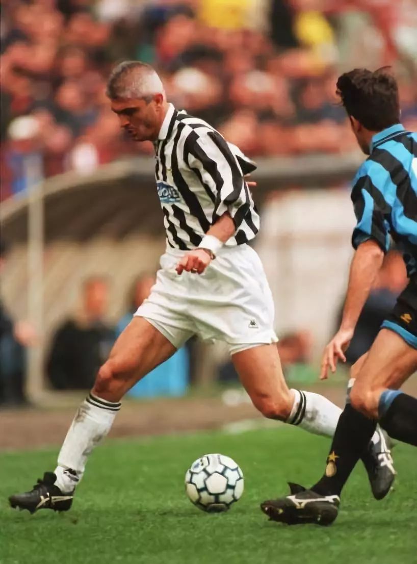 圣安东尼奥马刺转会期临场应变，志在欧冠名次提升，信心回归，临场指挥获称赞的简单介绍